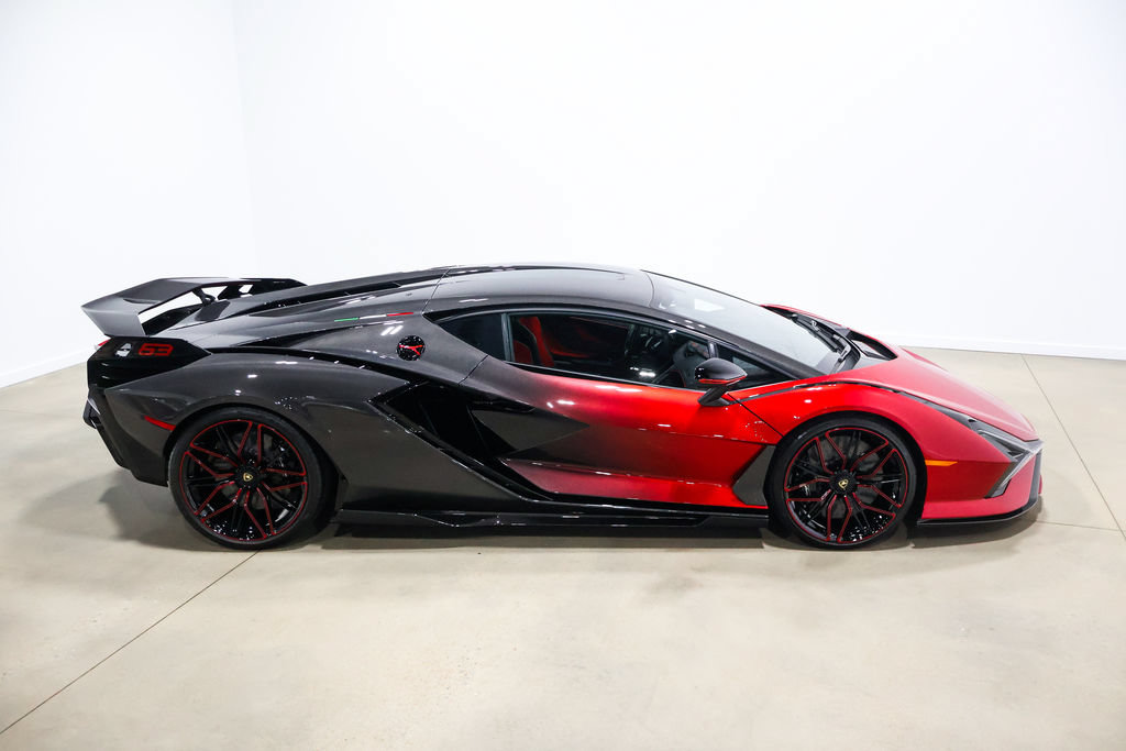 Used 2021 Lamborghini Sian Coupe AWD/4WD image 64