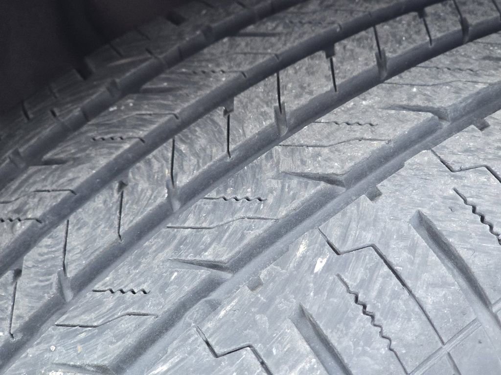 Used 2021 Jeep Grand Cherokee L Limited image 12