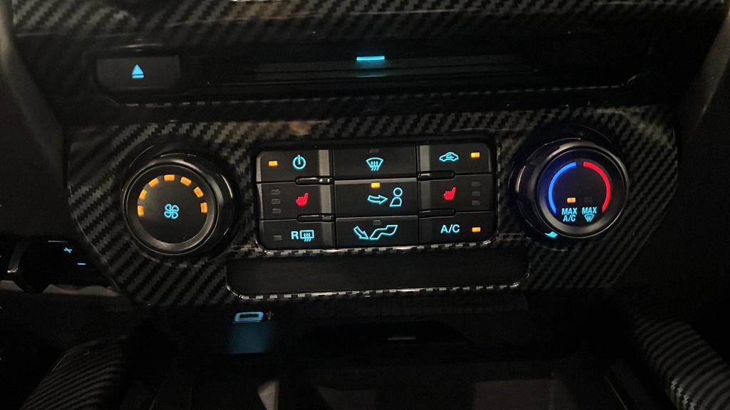 Used 2017 Ford F150 Raptor w/ Equipment Group 801A Mid image 28