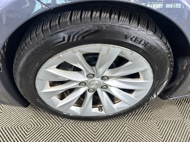 Used 2018 Tesla Model S 100D image 10