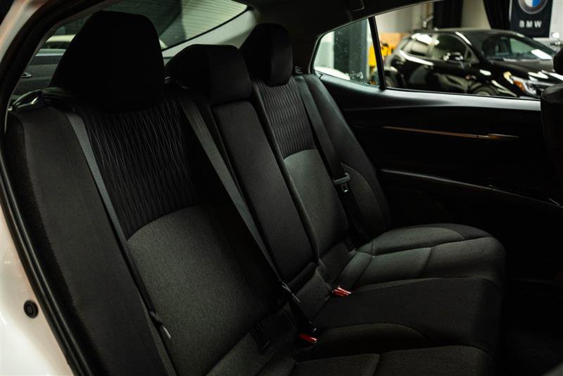 Used 2025 Toyota Camry LE FWD image 11