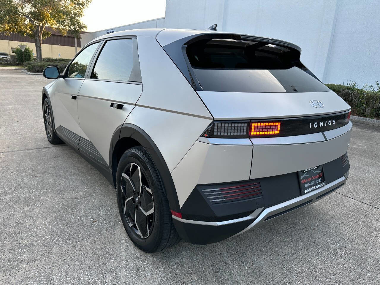 Used 2023 Hyundai Ioniq 5 SEL w/ Cargo Package image 6
