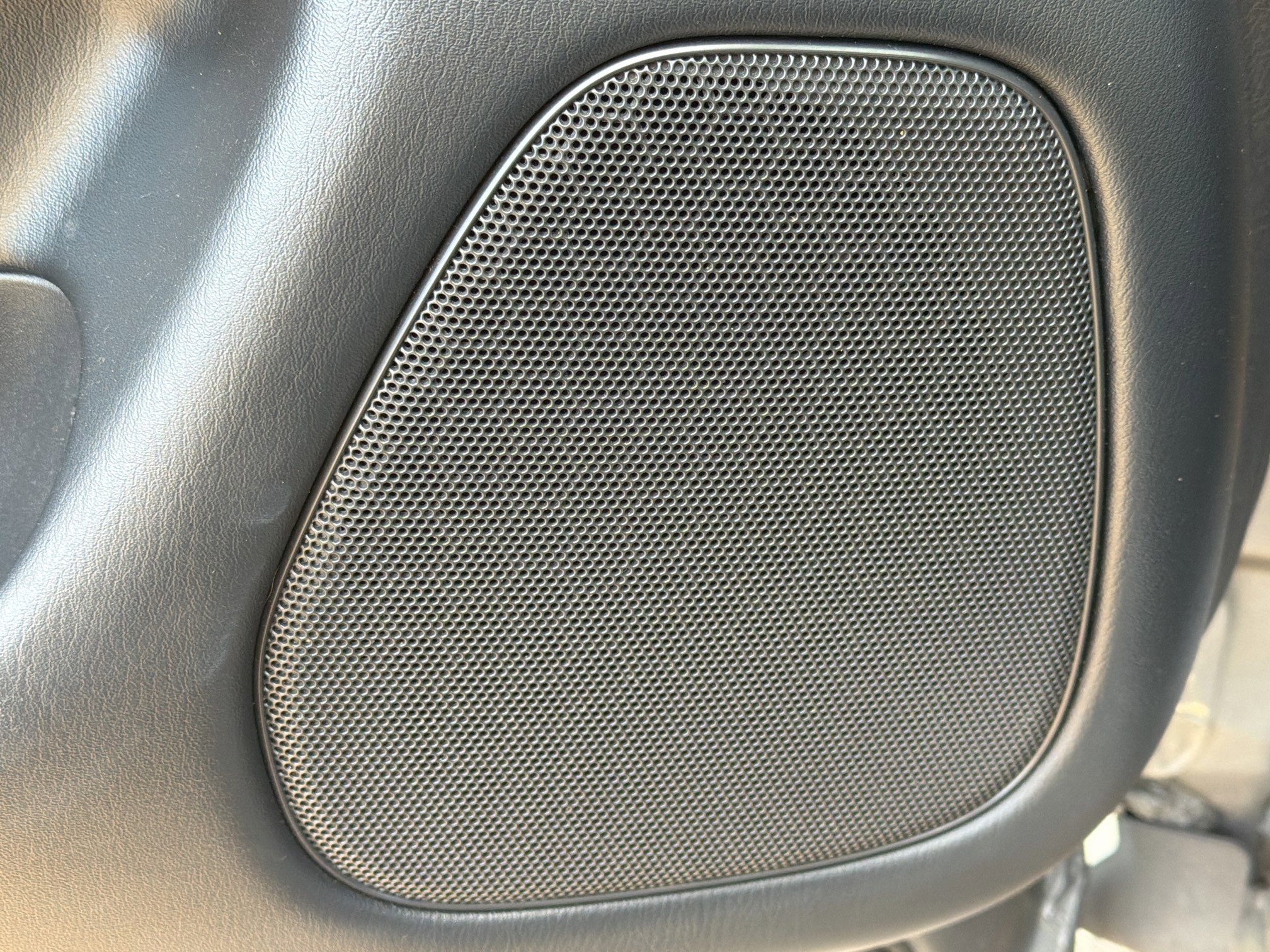 Used 2020 INFINITI QX60 Luxe image 24