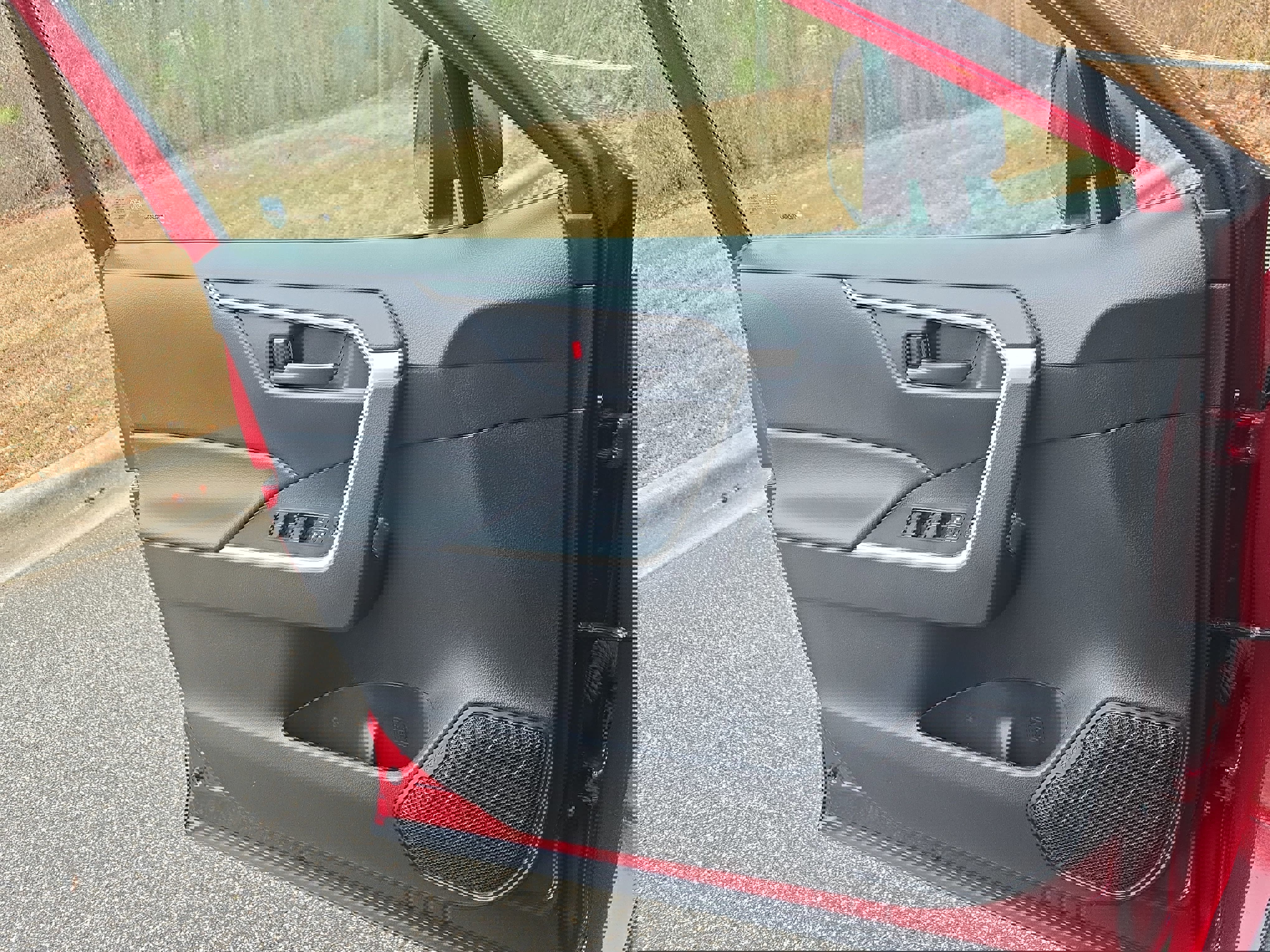 Used 2023 Toyota RAV4 LE image 24