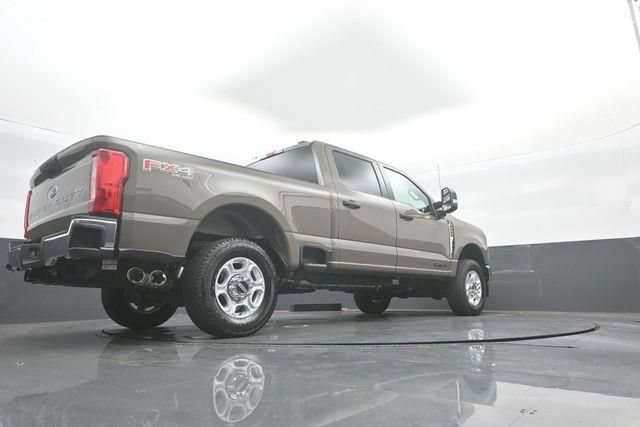 New 2026 Ford F250 XLT w/ FX4 Off-Road Package AWD/4WD image 37