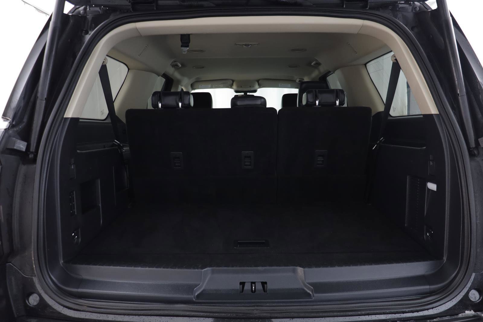 Used 2024 Ford Expedition Max XLT image 18