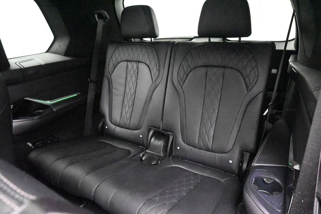 Used 2023 BMW X7 M60i w/ Executive Package AWD/4WD image 20