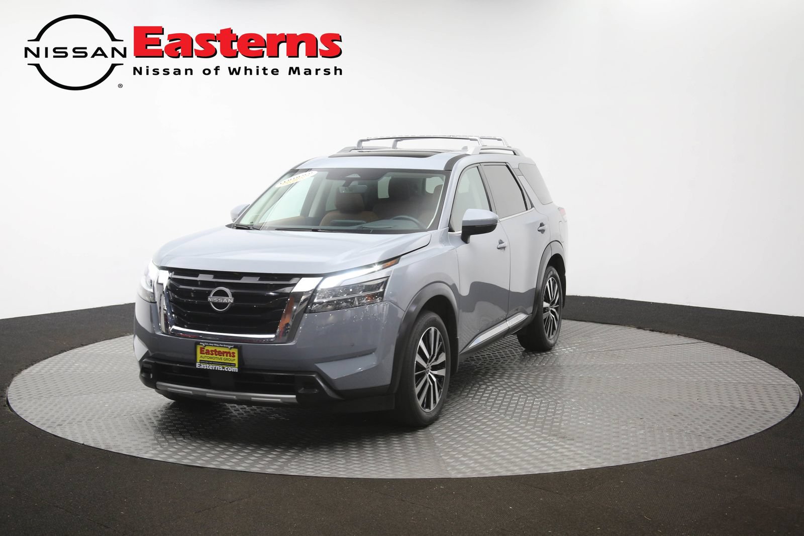 Used 2023 Nissan Pathfinder Platinum w/ Cargo Package AWD/4WD image 53