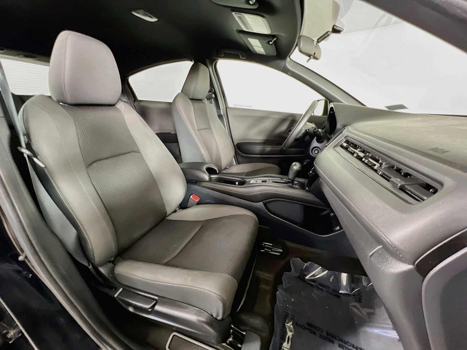 Used 2022 Honda HR-V Sport image 26