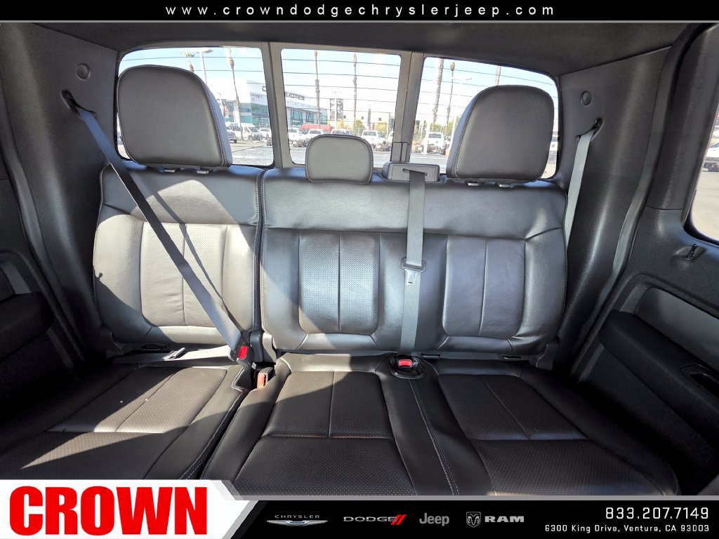 Used 2014 Ford F150 FX4 w/ Equipment Group 402A Luxury AWD/4WD image 30