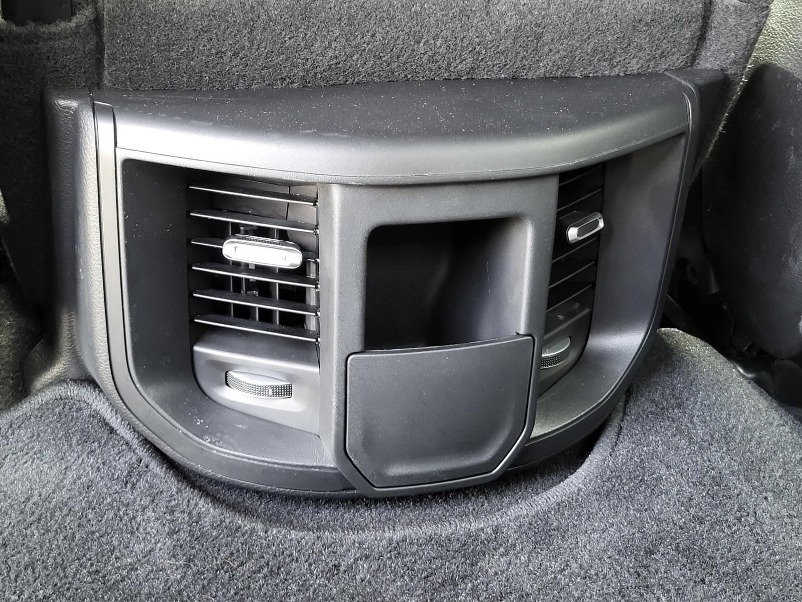 Used 2024 RAM 3500 Tradesman w/ Chrome Appearance Group AWD/4WD image 12