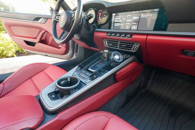 Used 2021 Porsche 911 Carrera image 93