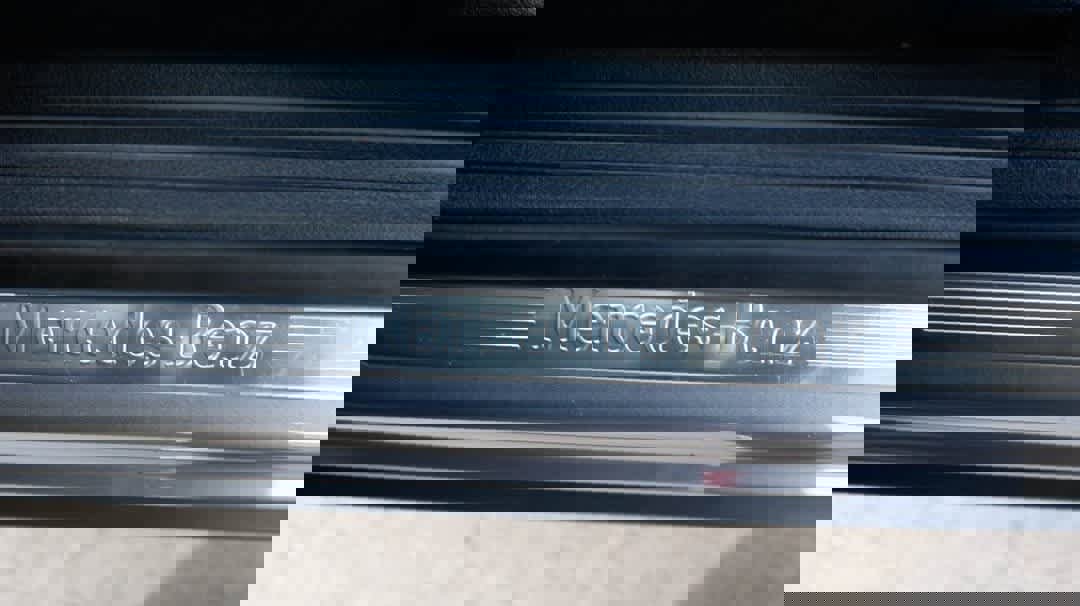 Certified 2022 Mercedes-Benz GLB 250 4MATIC w/ Premium Package Lite image 40