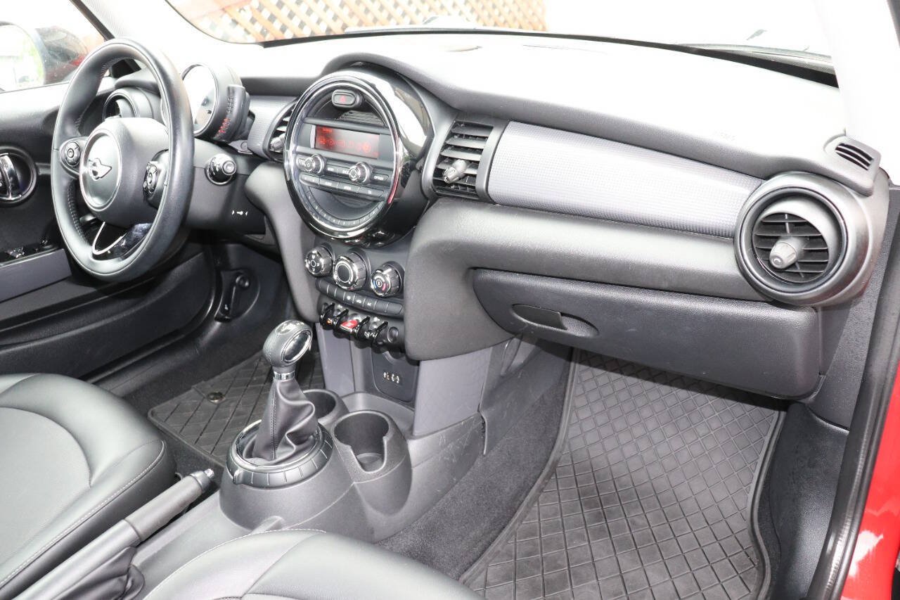 Used 2014 MINI Cooper 2-Door Hardtop FWD image 24