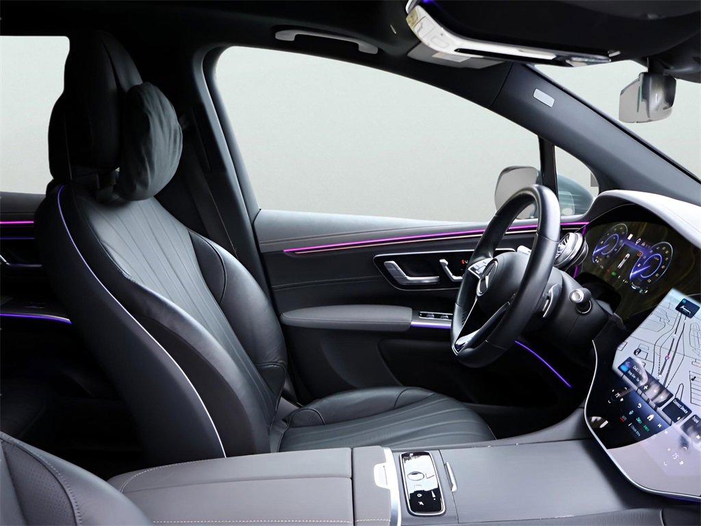 Used 2023 Mercedes-Benz EQS 580 4MATIC SUV image 10