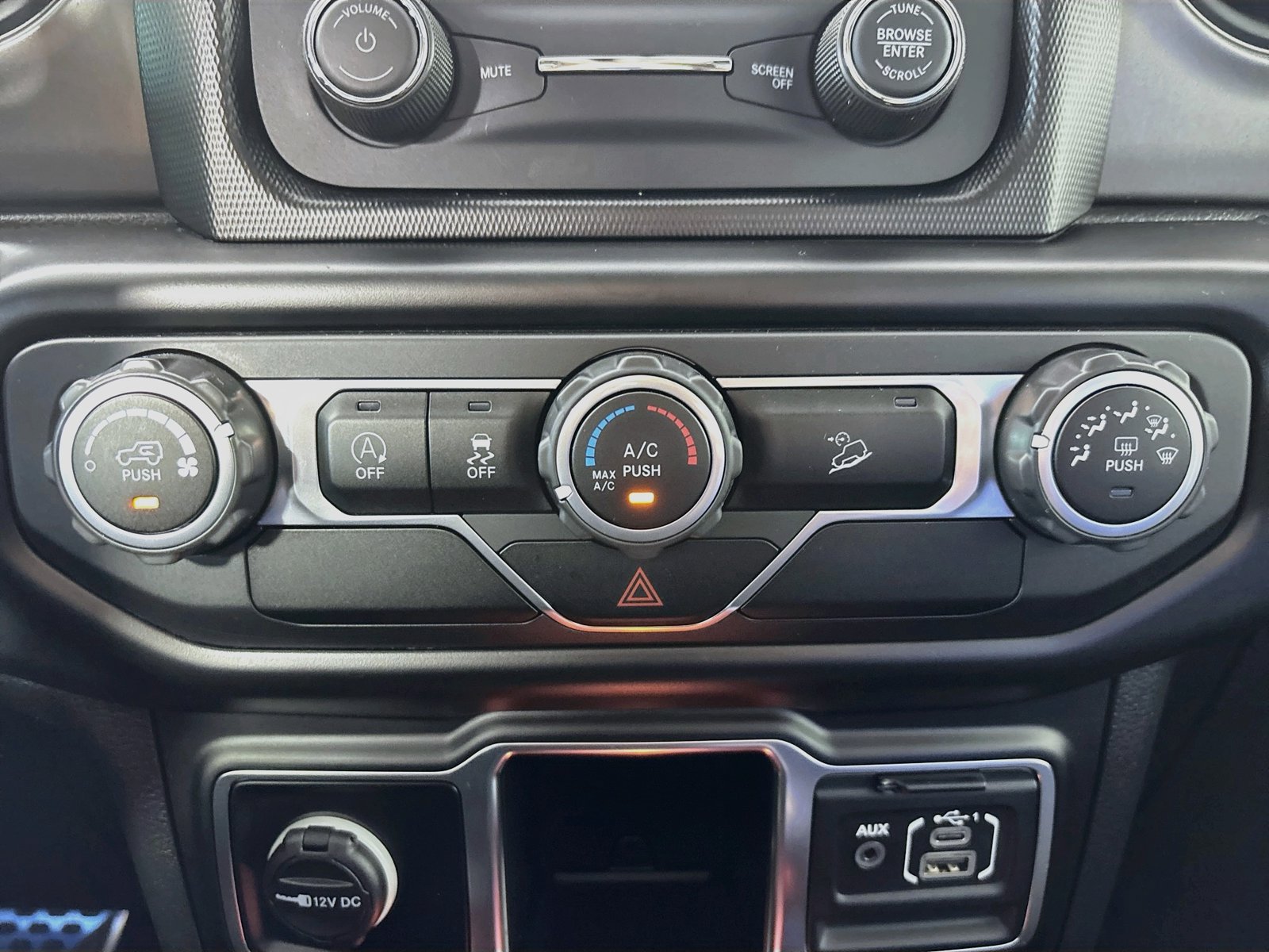 Used 2021 Jeep Wrangler Unlimited Sport AWD/4WD image 15