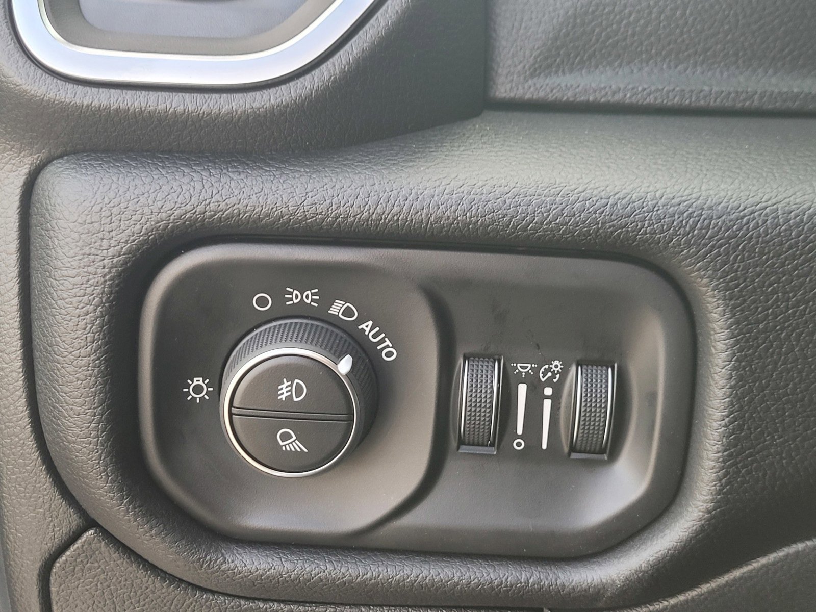 New 2026 RAM 1500 Big Horn image 24