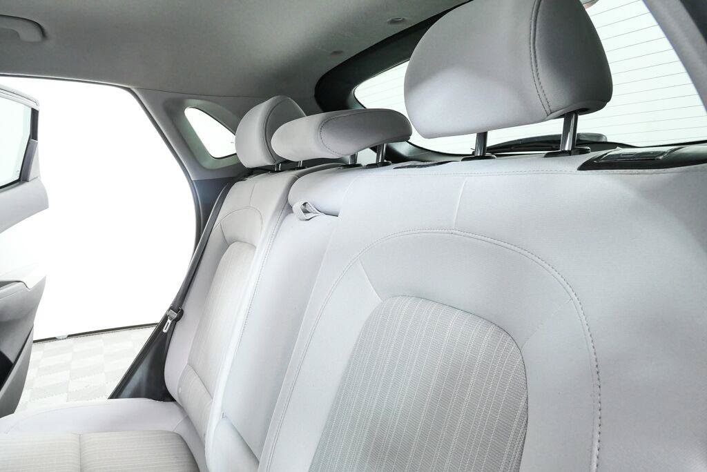 Used 2022 Hyundai Kona SEL FWD image 18
