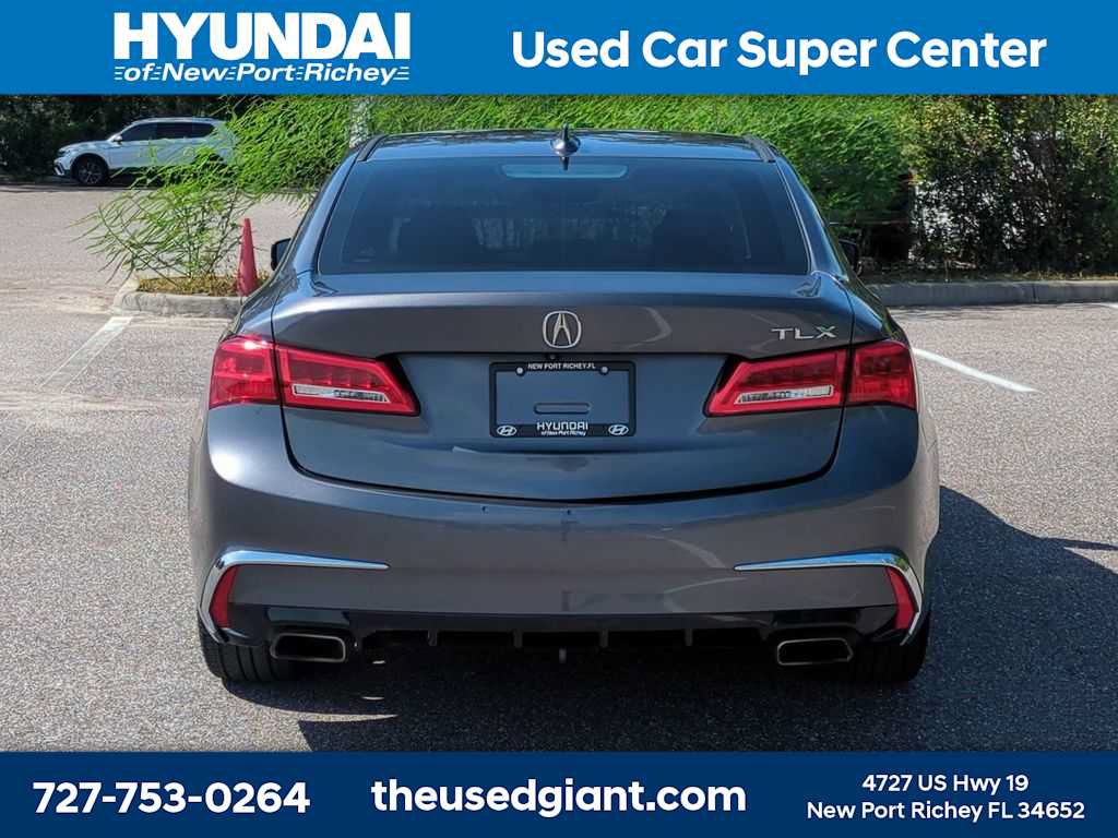 Used 2020 Acura TLX w/ Technology Package FWD image 4