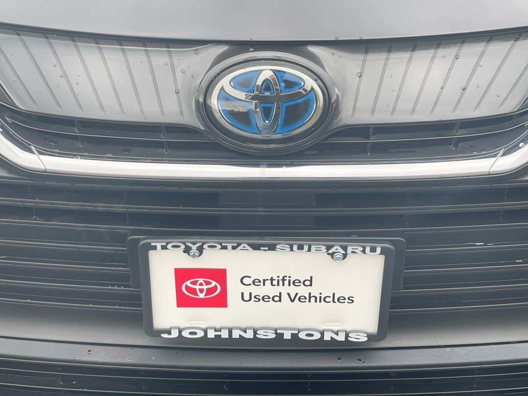 Certified 2022 Toyota Venza LE AWD/4WD image 18
