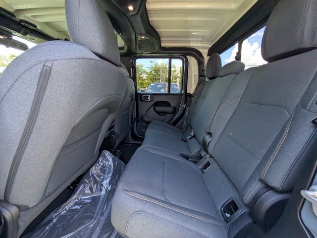 New 2025 Jeep Gladiator Sport image 10