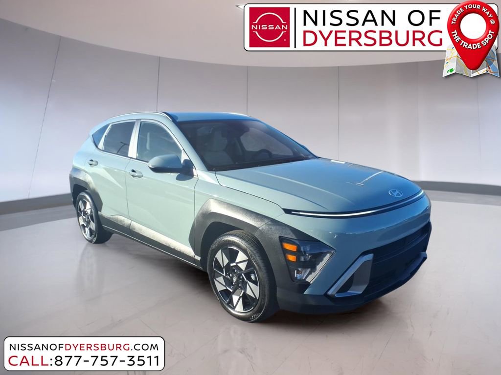 Used 2024 Hyundai Kona SEL image 1