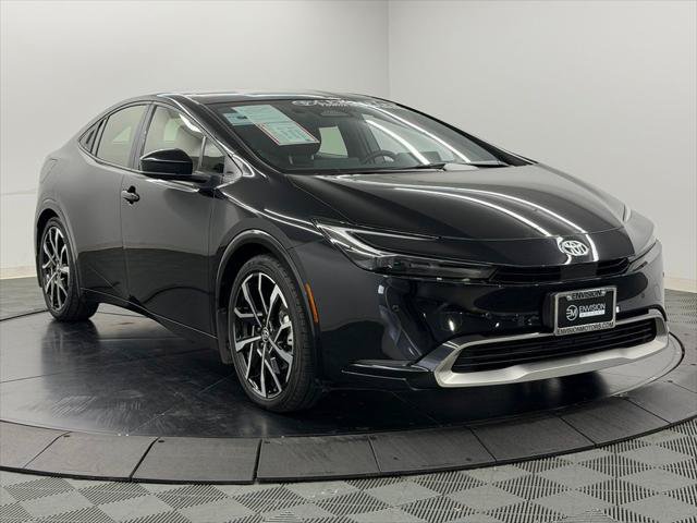 Certified 2025 Toyota Prius Plug-In Hybrid FWD image 8