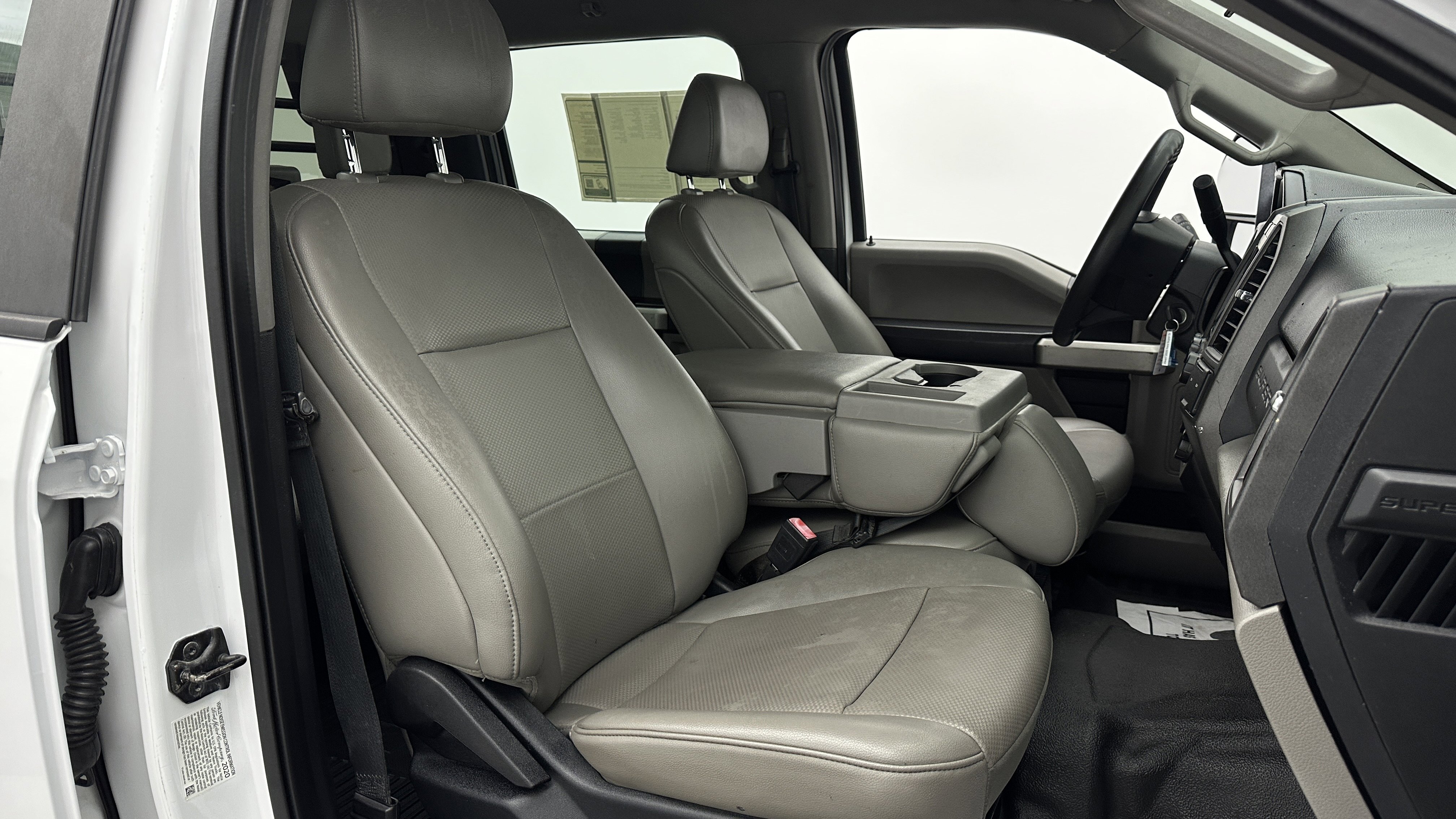 Used 2020 Ford F350 XL image 30