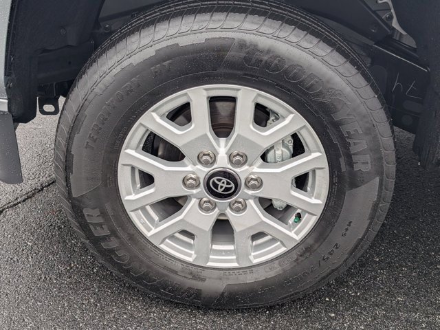 Used 2025 Toyota Tacoma SR5 image 11