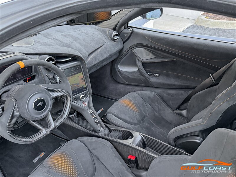 Used 2021 McLaren 765LT RWD image 16