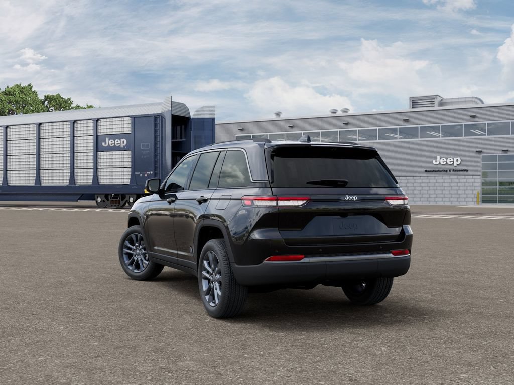New 2026 Jeep Grand Cherokee Limited AWD/4WD image 3