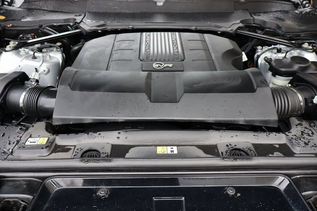 Used 2019 Land Rover Range Rover Sport SVR image 40