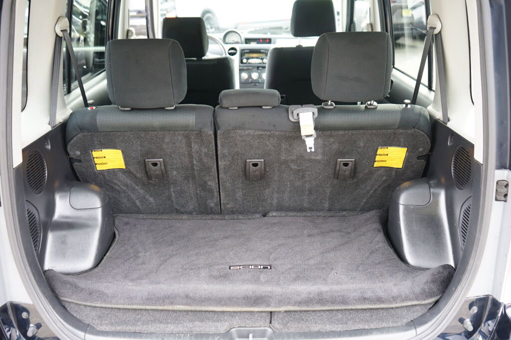 Used 2006 Scion xB image 10