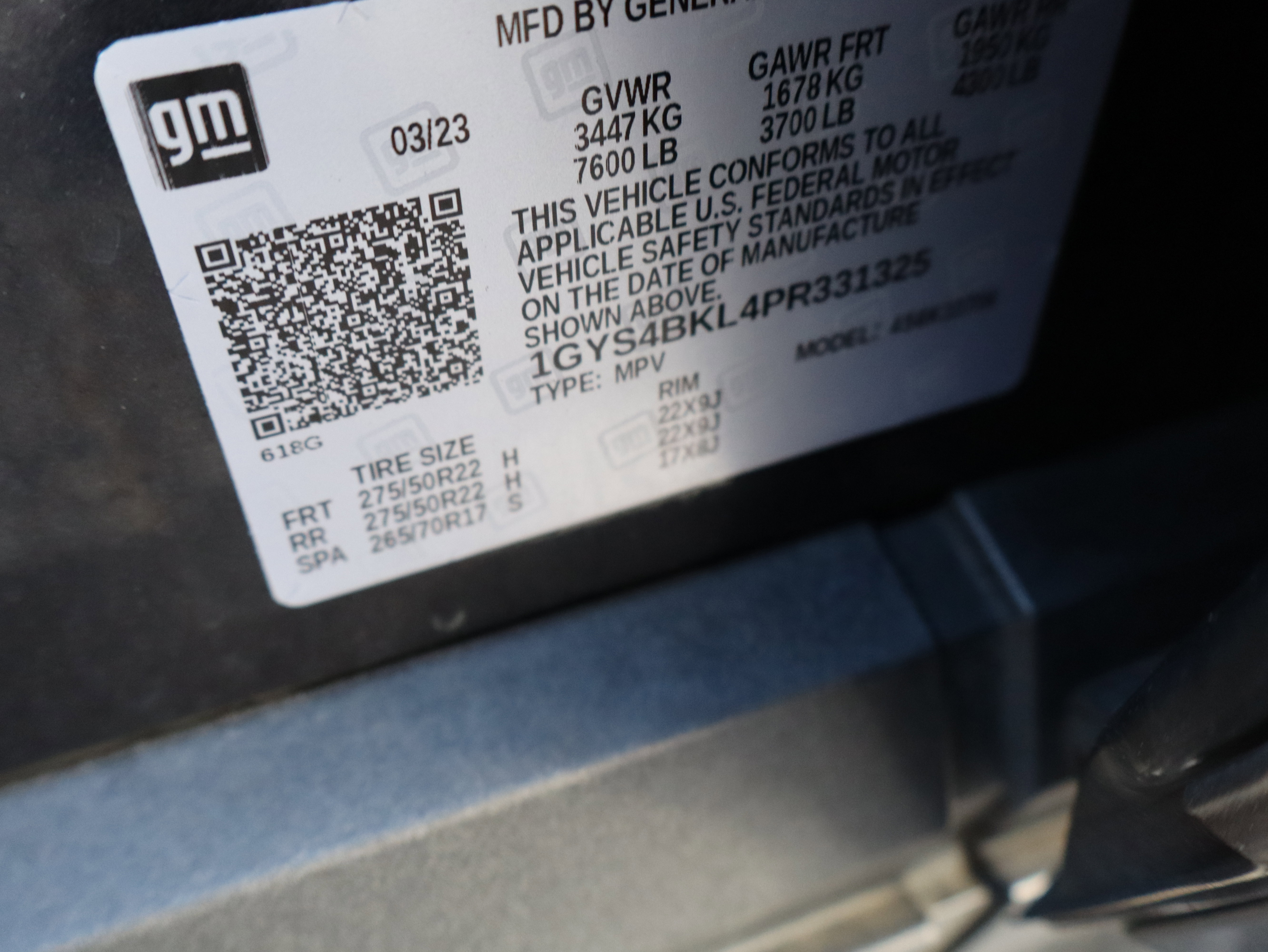 Used 2023 Cadillac Escalade Premium Luxury w/ LPO, Floor Liner Package image 40