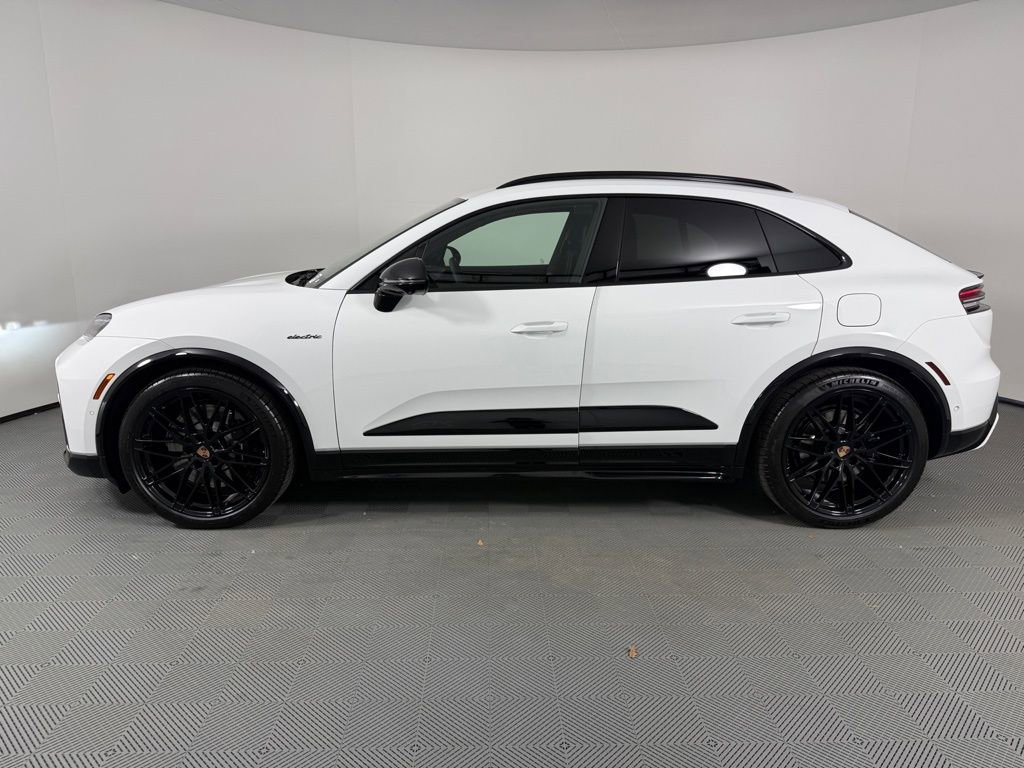 New 2026 Porsche Macan GTS Electric image 2