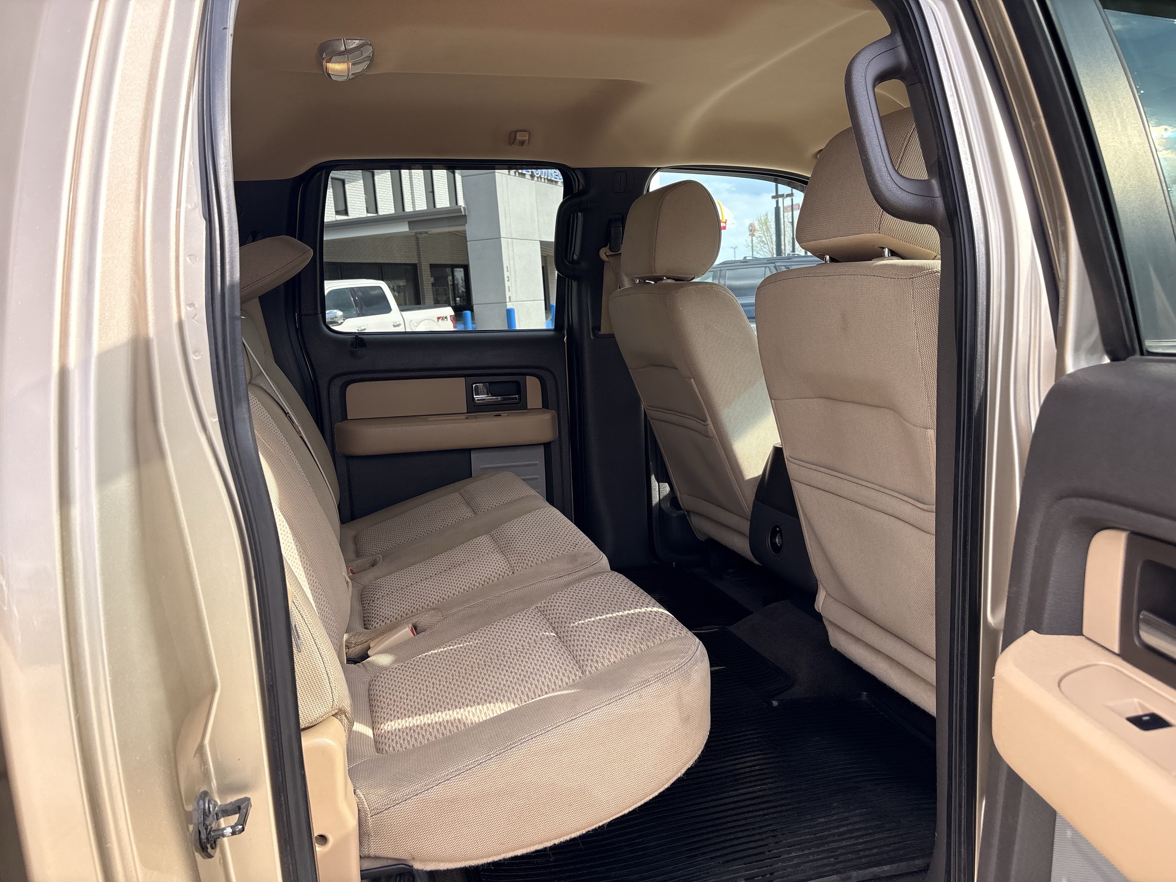 Used 2013 Ford F150 XLT w/ Luxury Equipment Group AWD/4WD image 8