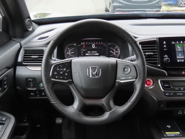 Certified 2024 Honda Passport EX-L image 17