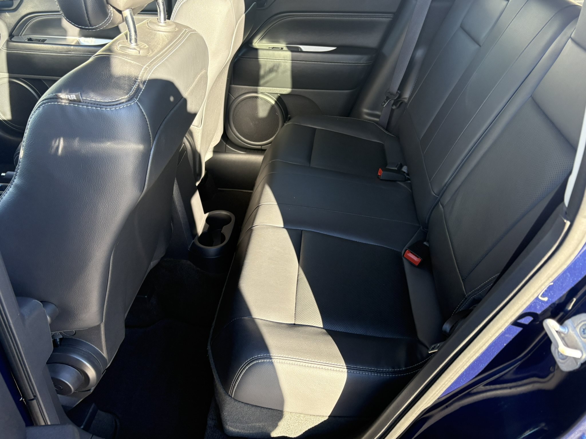 Used 2014 Jeep Compass Limited w/ Premium Sound Group AWD/4WD image 23