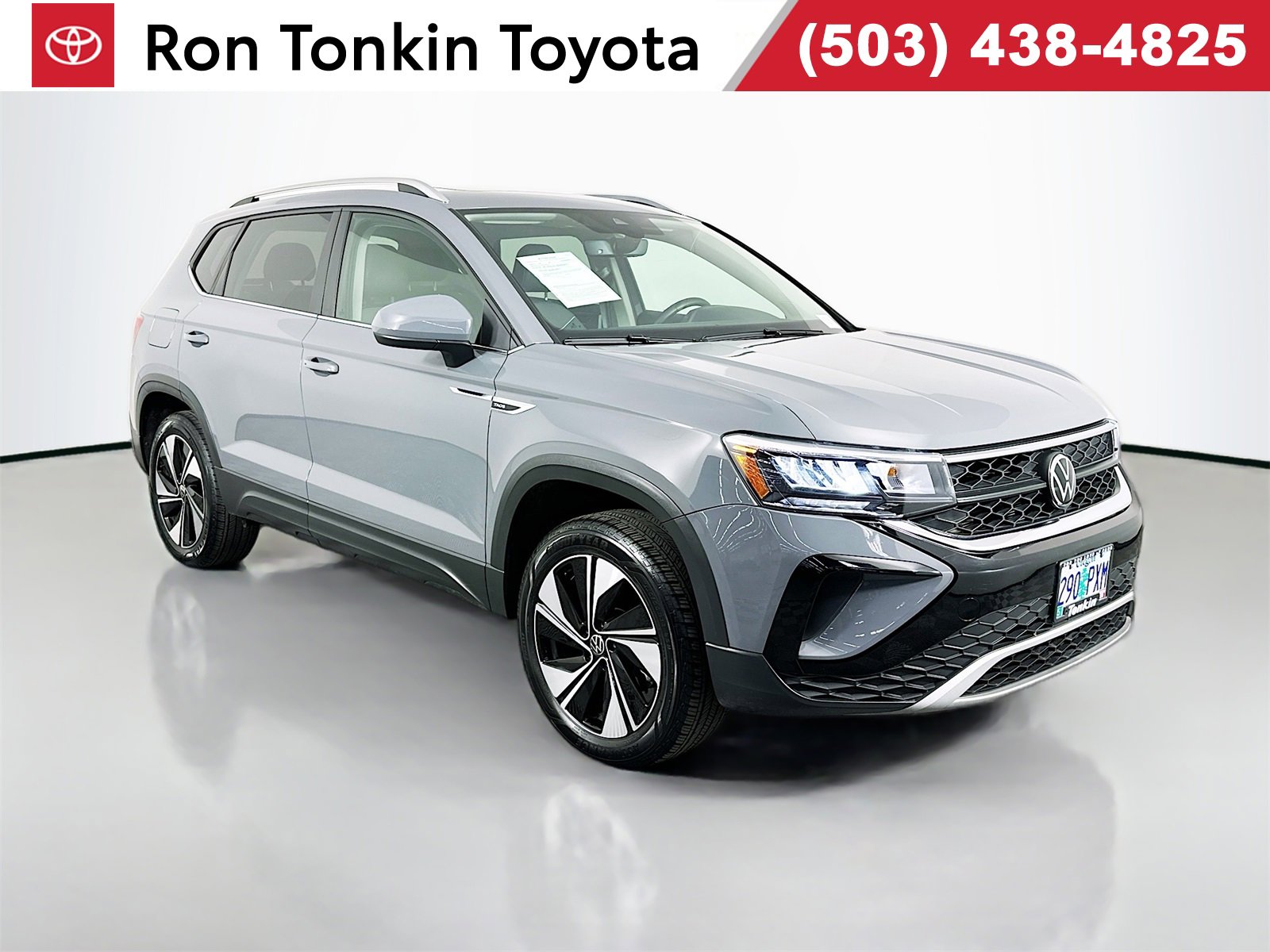 Used 2024 Volkswagen Taos SE w/ Panoramic Sunroof Package image 1