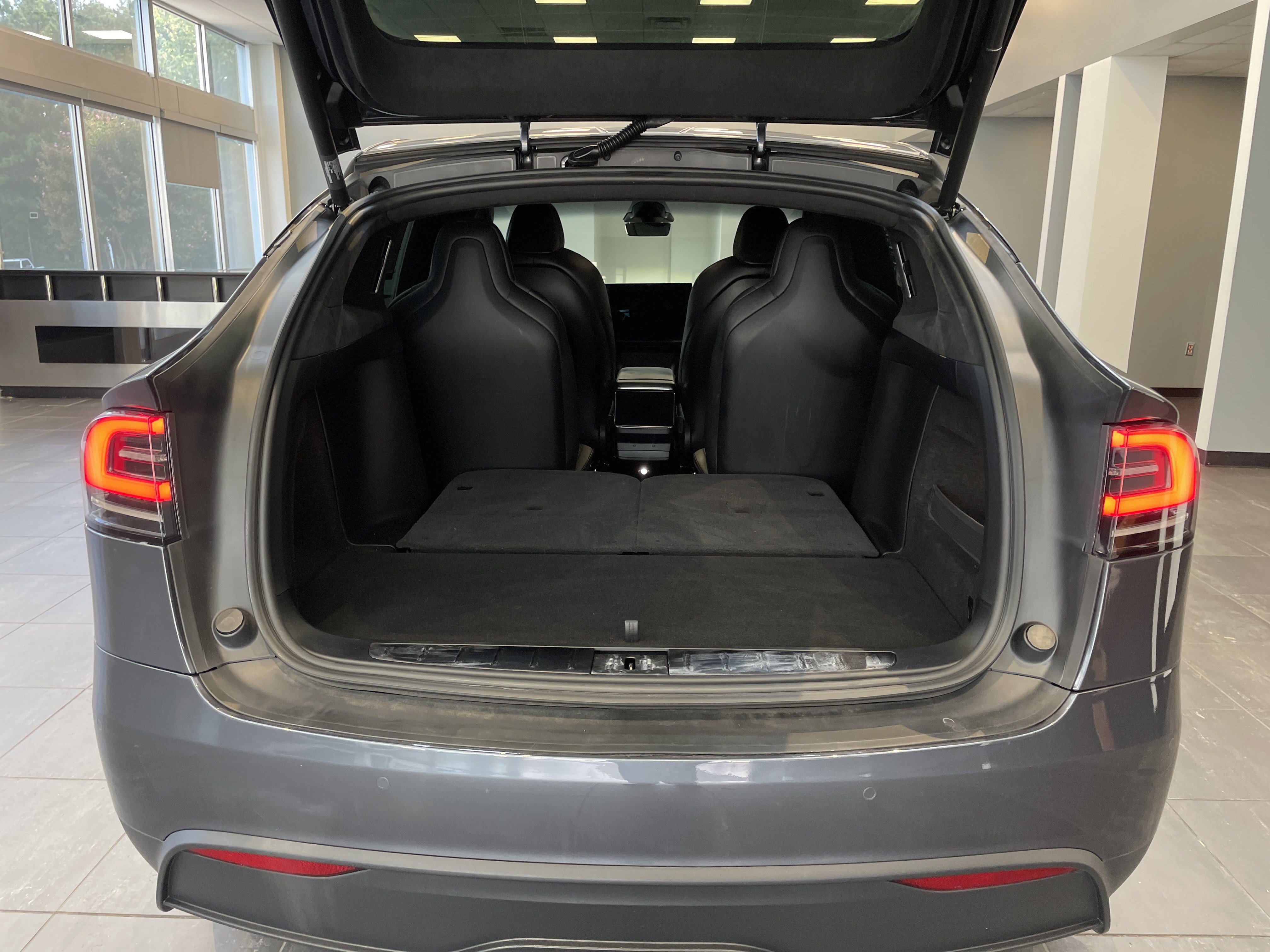 Used 2023 Tesla Model X AWD/4WD image 36