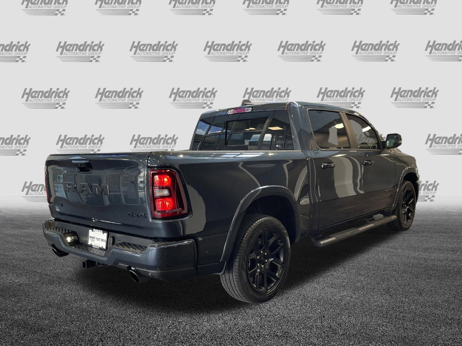 Used 2025 RAM 1500 Laramie w/ Night Edition image 10