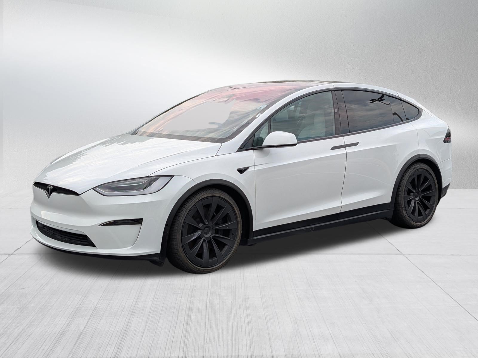 Used 2023 Tesla Model X AWD/4WD image 3