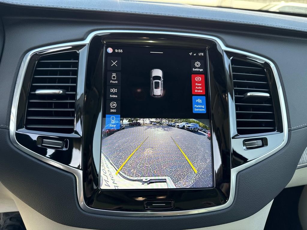 Used 2023 Volvo XC90 B6 Ultimate w/ Protection Package Premier image 25