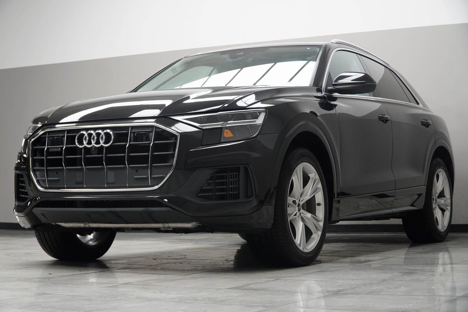 Used 2022 Audi Q8 Premium Plus w/ Premium Plus Package AWD/4WD image 9