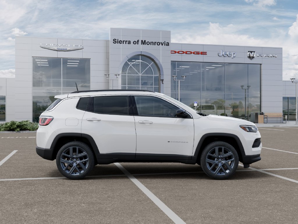New 2026 Jeep Compass Latitude AWD/4WD image 21