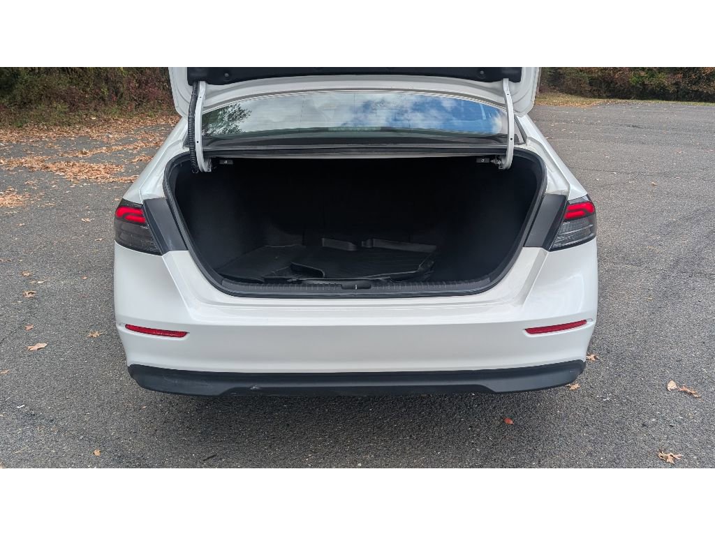 Used 2023 Honda Accord Sport image 13