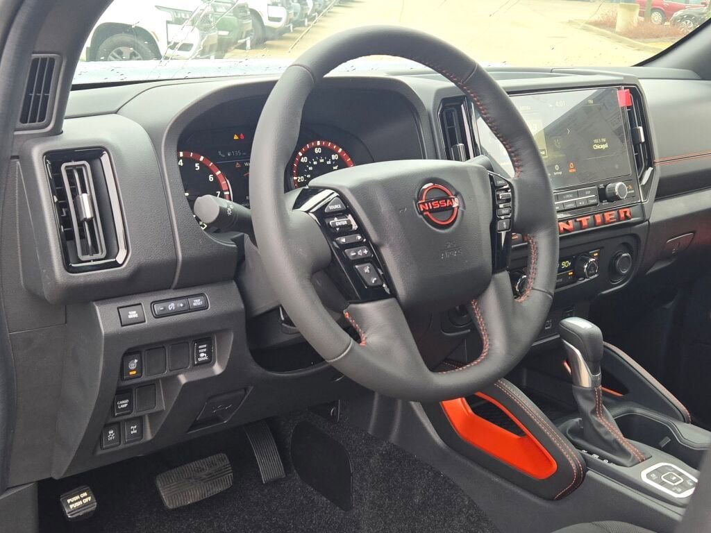 New 2026 Nissan Frontier PRO-4X w/ Pro-4x Convenience Package image 18