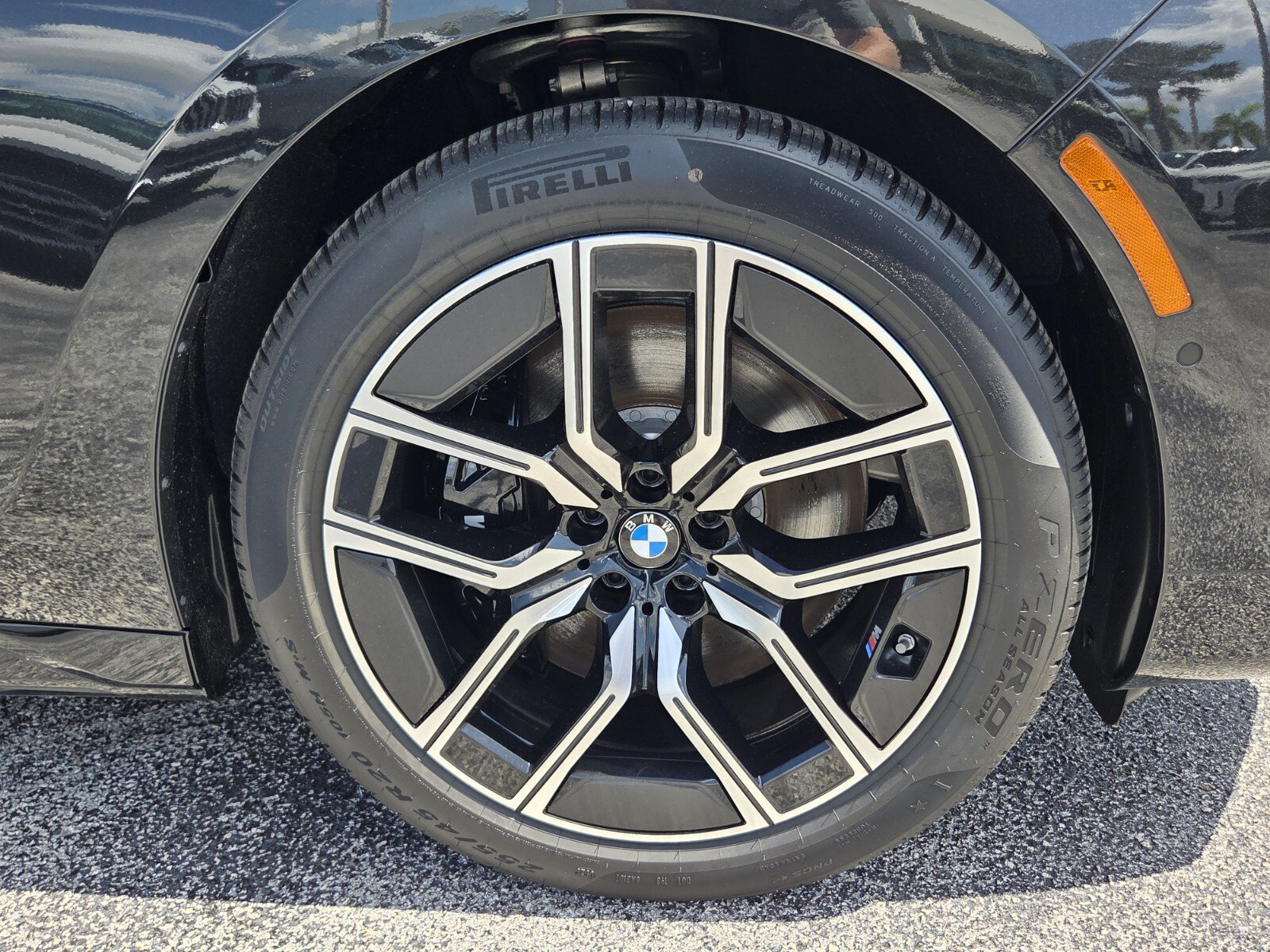 New 2026 BMW 740i RWD image 9