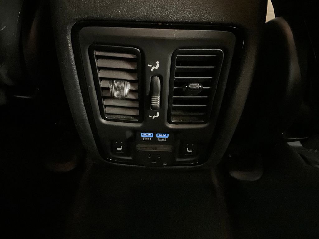 Certified 2022 Dodge Durango Citadel image 14