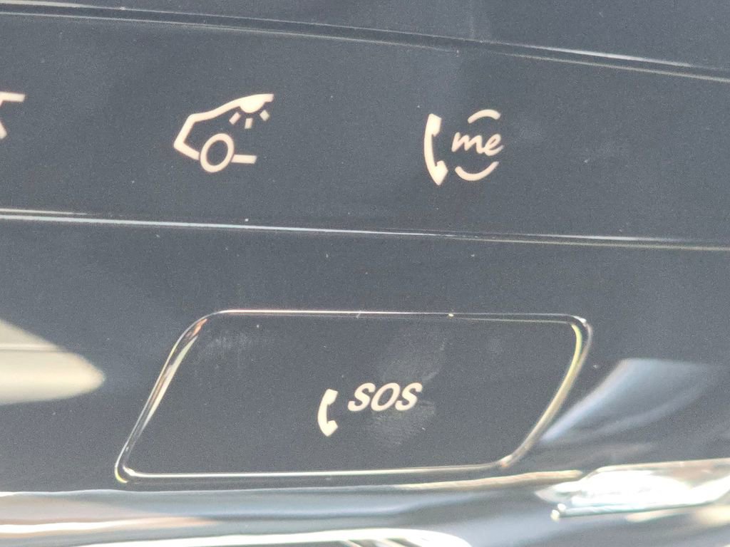 Certified 2026 Mercedes-Benz GLC 300 4MATIC image 9